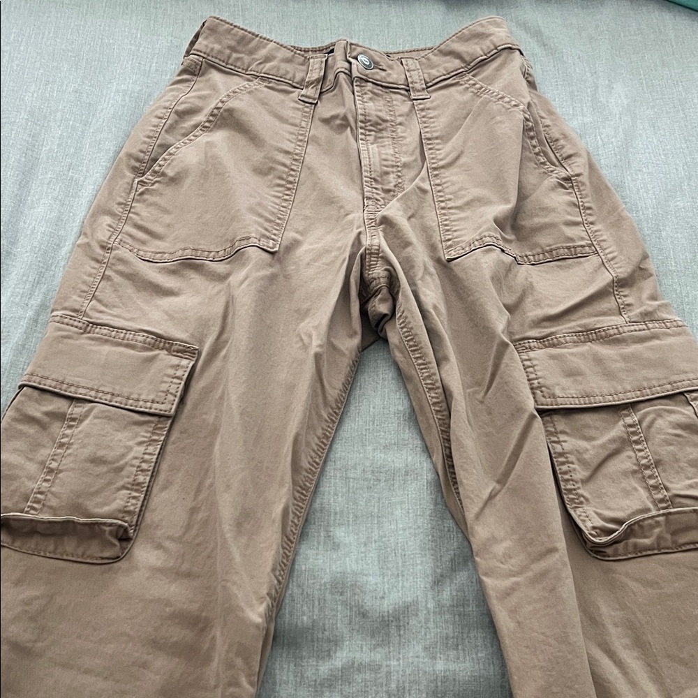Hollister Women's Tan Straight Leg Cargo Pants